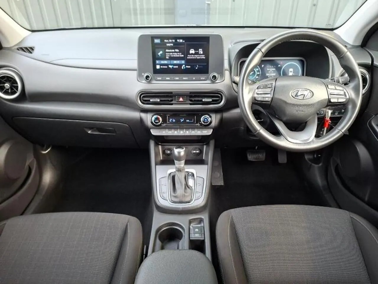 Hyundai Kona 2023 photo 3