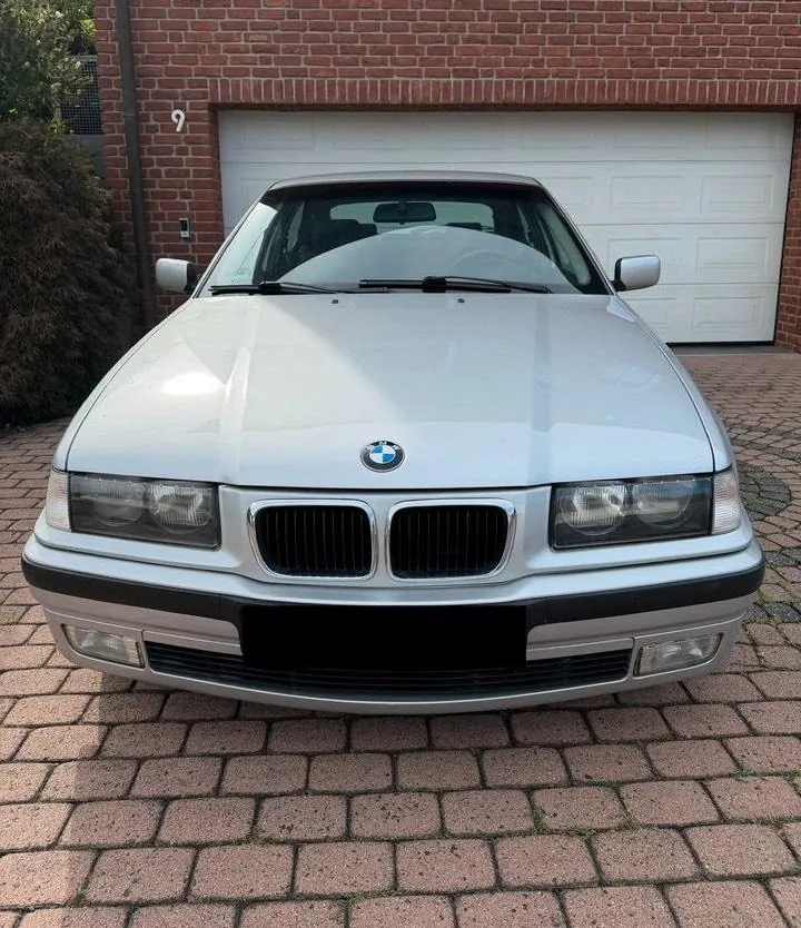 BMW E36