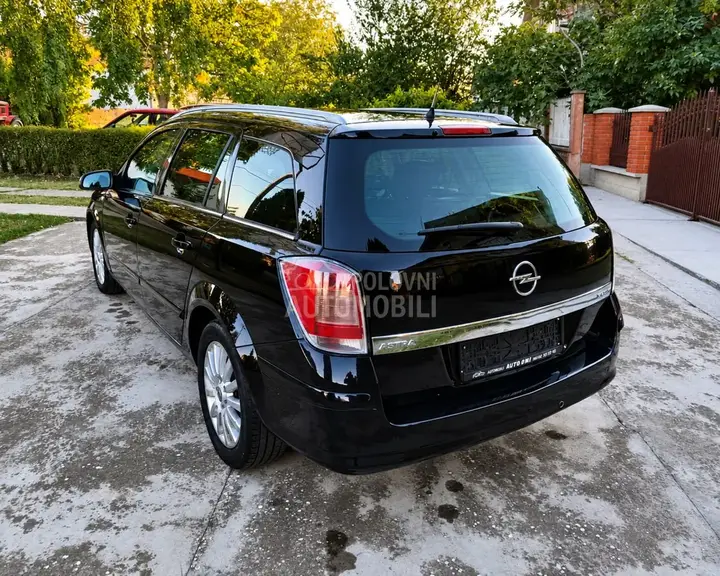 Opel Astra H 2006 photo 3