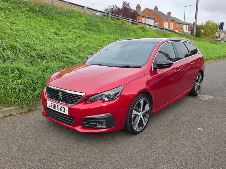Peugeot 308 2018 photo 3