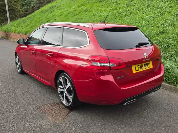 Peugeot 308 2018 photo 4