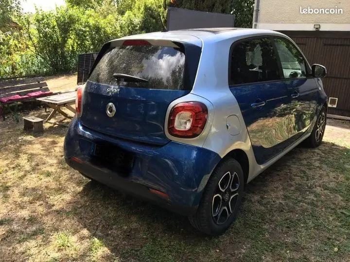 Smart Forfour 2016 photo 2