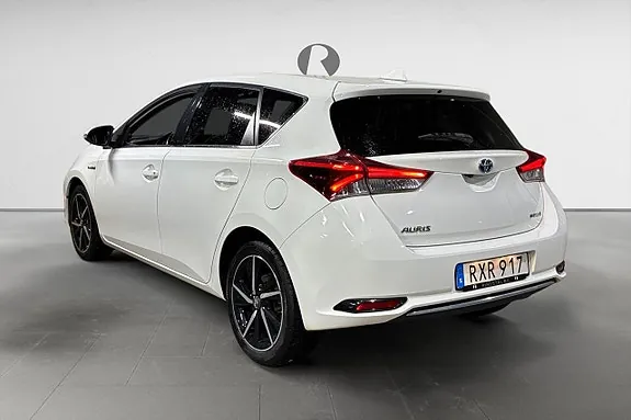 Toyota Auris 2017 photo 5