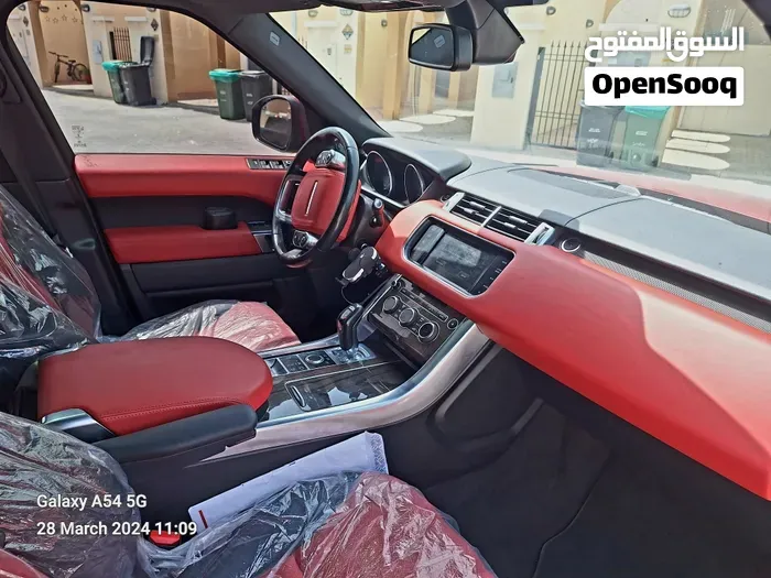 Land Rover Range Rover Sport 2015 photo 4
