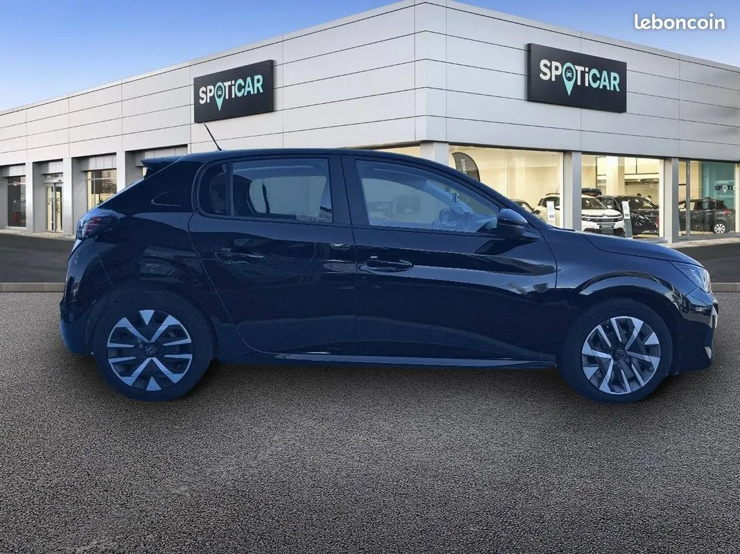 Peugeot 208 2024 photo 4