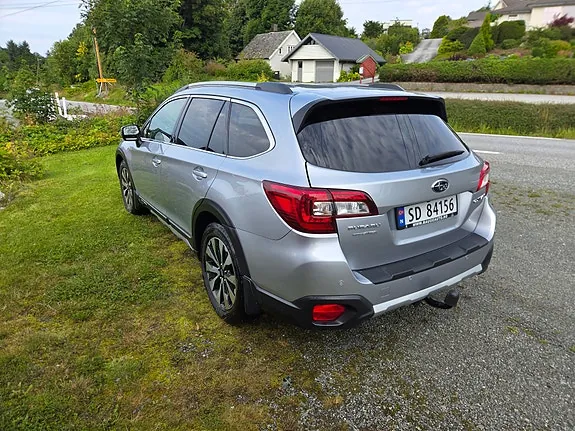 Subaru Outback 2017 photo 5
