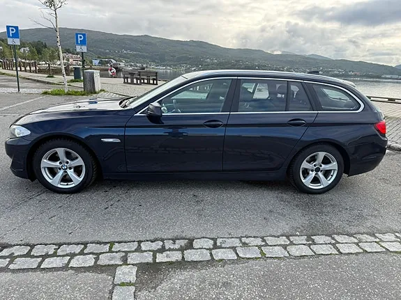 BMW 520D 2011 photo 2