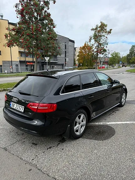 Audi A4 2014 photo 4