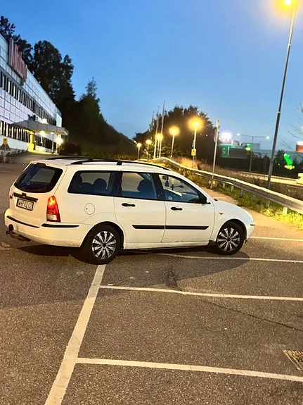 Ford Focus 2005 photo 2