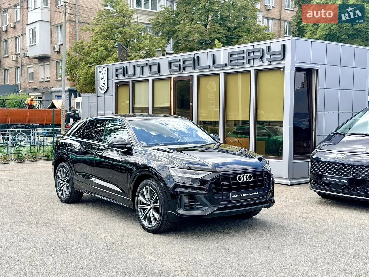 Audi Q8 2018 photo 2