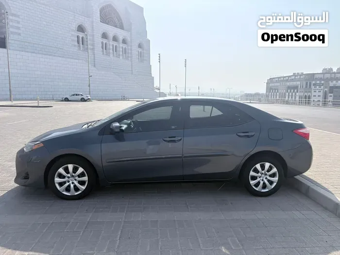 Toyota Corolla 2019 photo 2