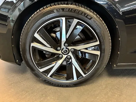 Volvo V60 2021 photo 5