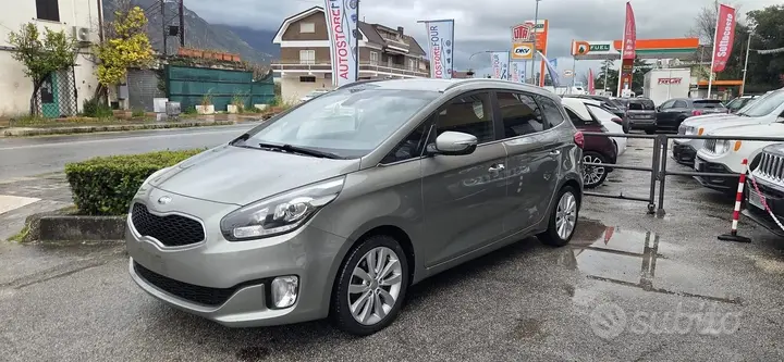 Kia Carens 2014 photo 3