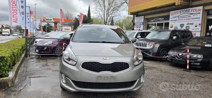 Kia Carens 2014 photo 2