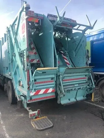 DAF Cf 330
