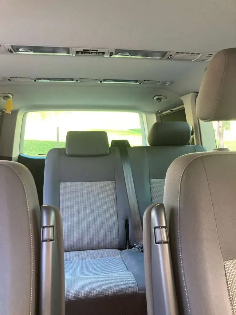 Volkswagen T5 2011 photo 3