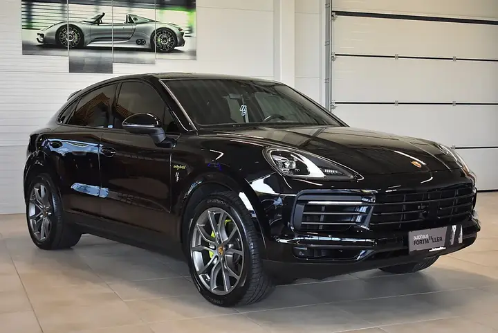 Porsche Cayenne 2022 photo 3