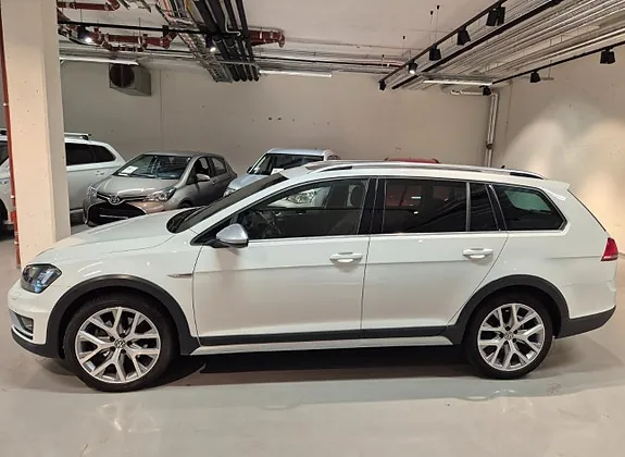 Volkswagen Golf Alltrack