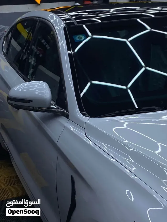 Genesis G70 2019 photo 2