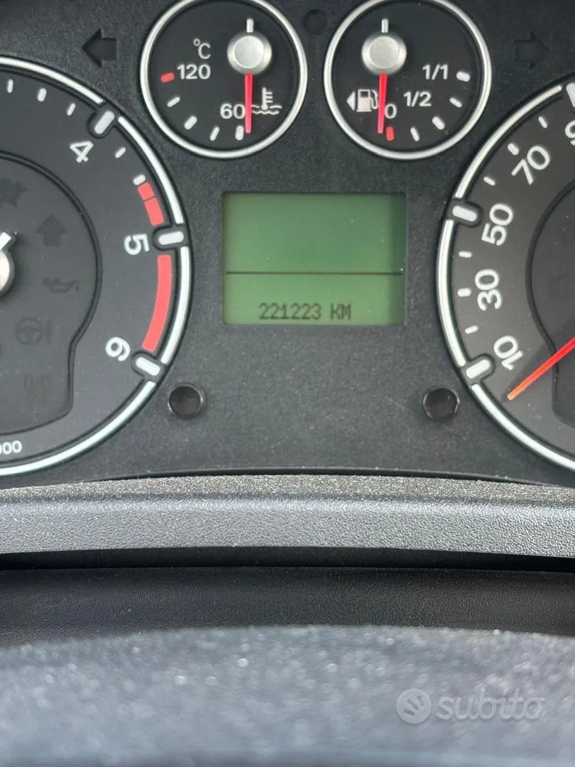 Ford Fiesta 2007 photo 4