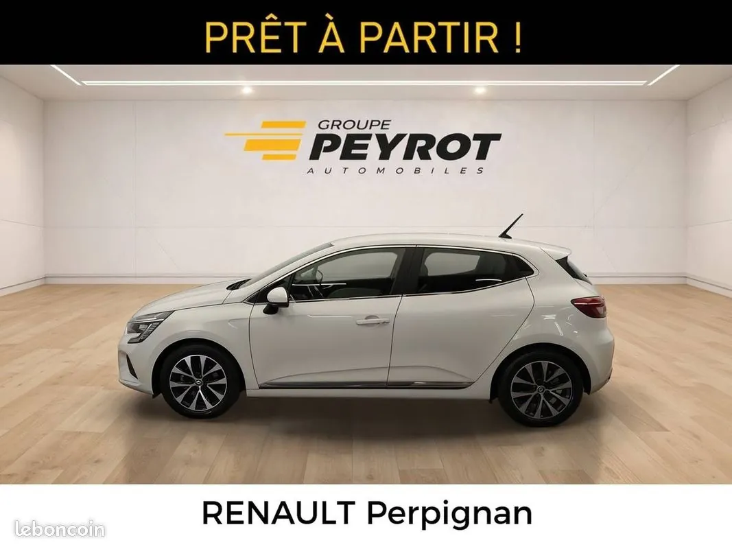 Renault Clio 2022 photo 3