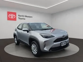 Toyota Yaris Cross 2025 photo 2