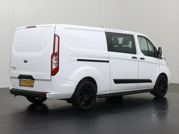 Ford Transit Custom 2022 photo 2