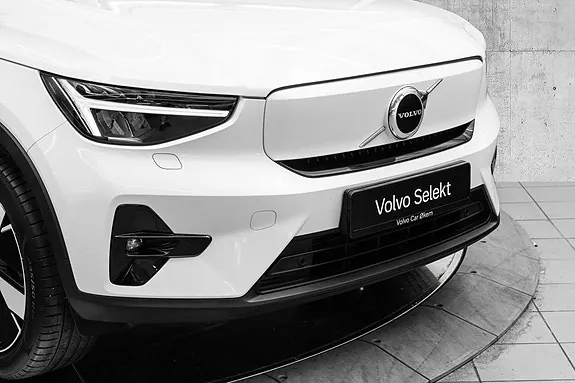 Volvo Ex40 2025 photo 2