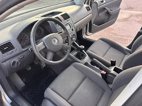 Volkswagen Golf 5 2004 photo 5