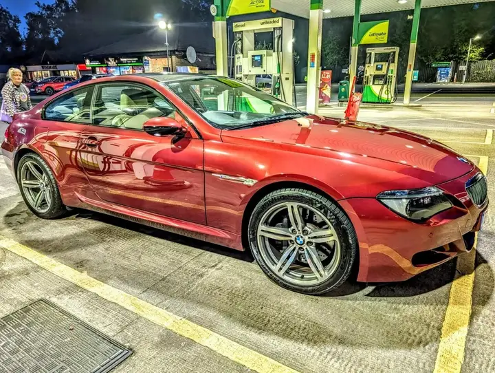 BMW M6 2006 photo 3