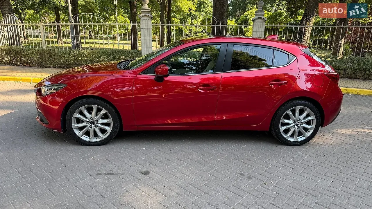Mazda 3 2013 photo 3