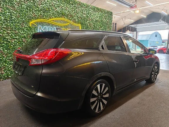 Honda Civic 2015 photo 4