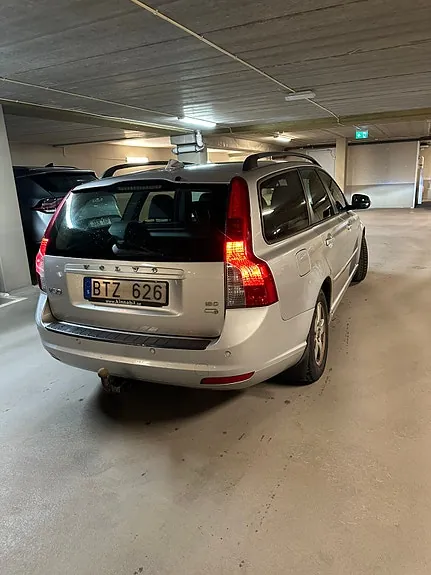 Volvo V50 2010 photo 3
