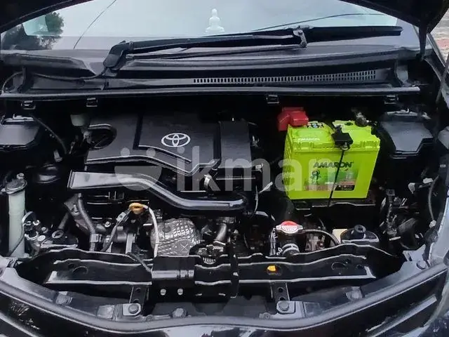 Toyota Vitz 2015 photo 3