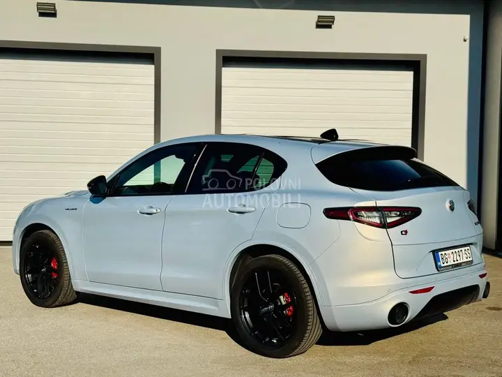 Alfa Romeo Stelvio 2022 photo 5