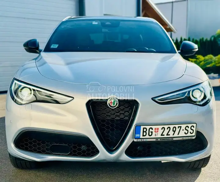 Alfa Romeo Stelvio 2022 photo 3
