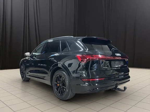 Audi E-Tron 2021 photo 3