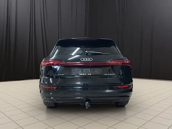 Audi E-Tron 2021 photo 4