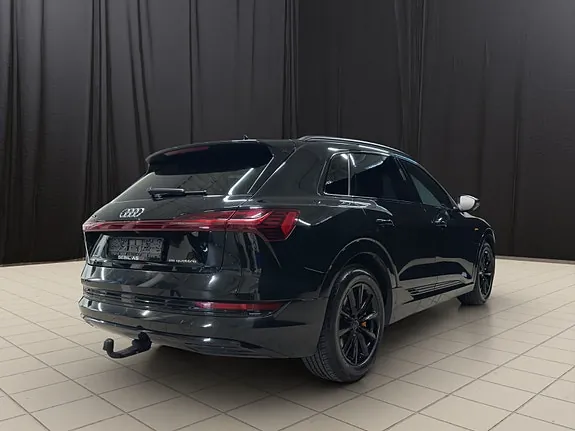 Audi E-Tron 2021 photo 5