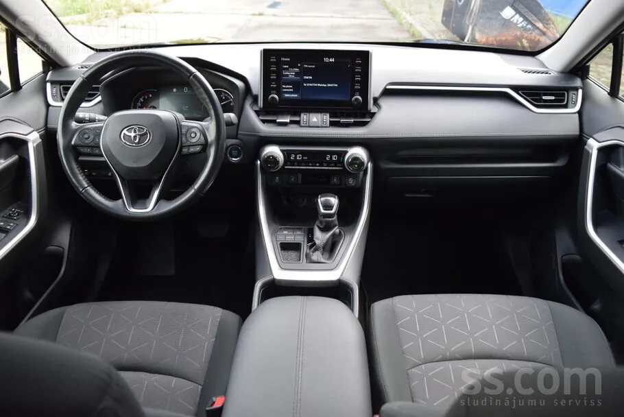Toyota Rav 4 2020 photo 4