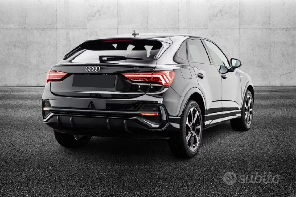 Audi Q3 2021 photo 3