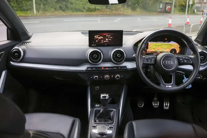 Audi Q2 2021 photo 3