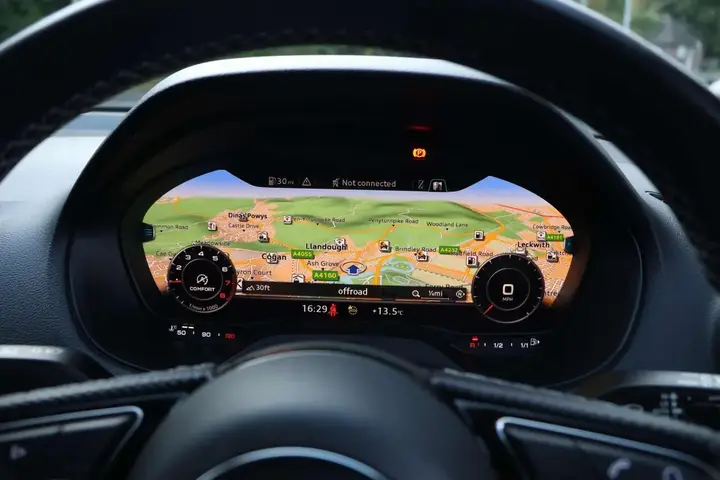 Audi Q2 2021 photo 4