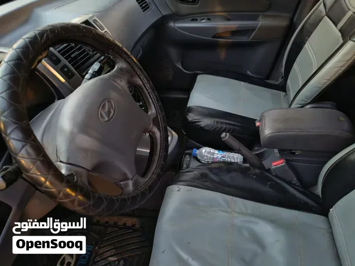 Hyundai Tucson 2006 photo 4