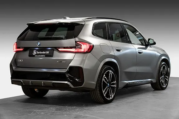 BMW Ix1 2023 photo 5