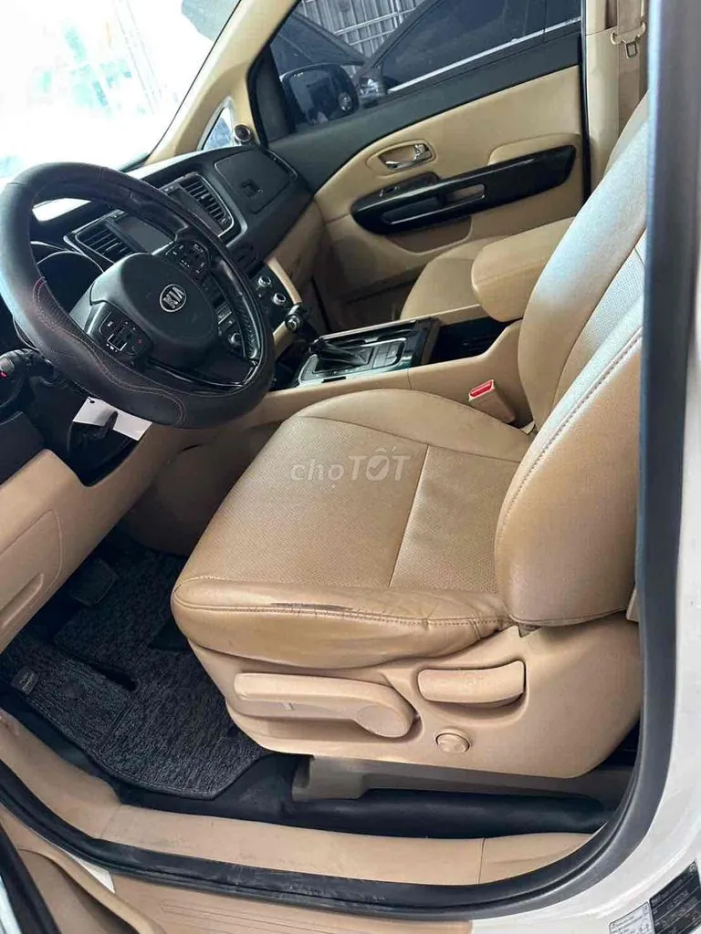 Kia Sedona 2017 photo 5