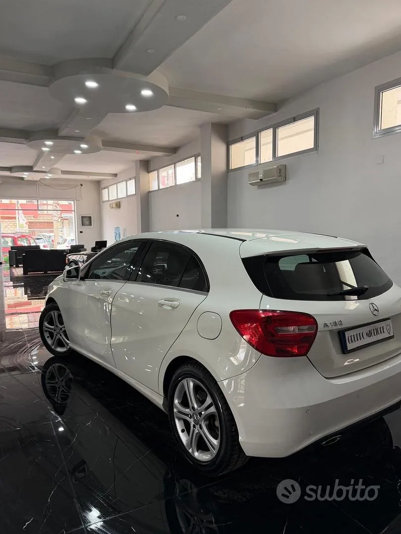 Mercedes-Benz A 180 Cdi 2014 photo 4