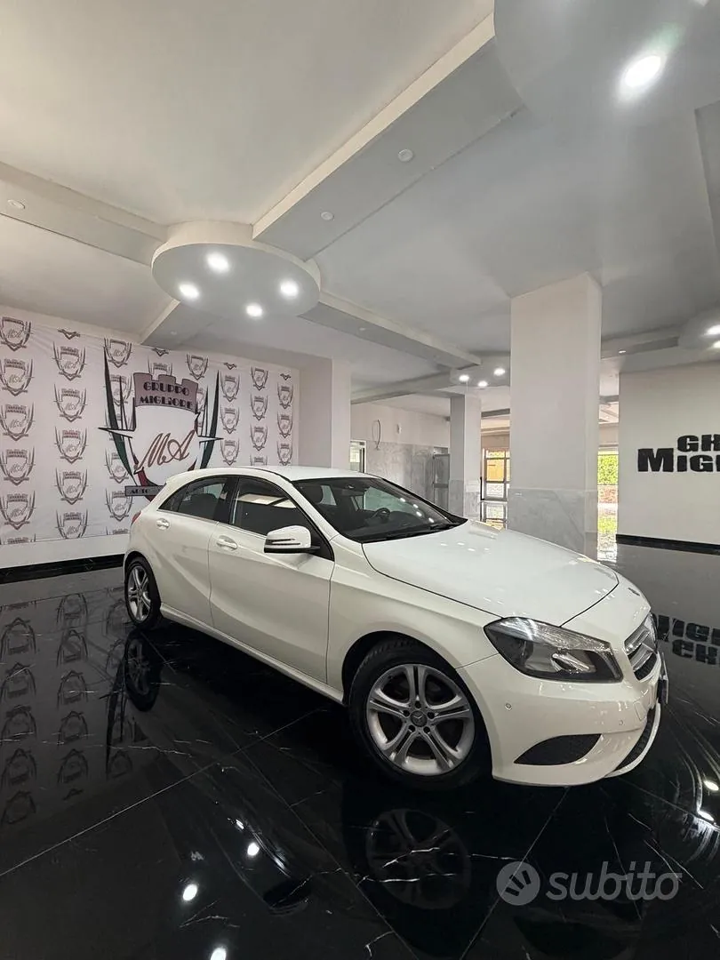 Mercedes-Benz A 180 Cdi 2014 photo 2