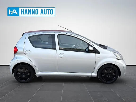 Toyota Aygo 2008 photo 5