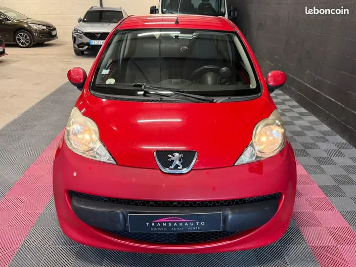 Peugeot 107 2007 photo 2